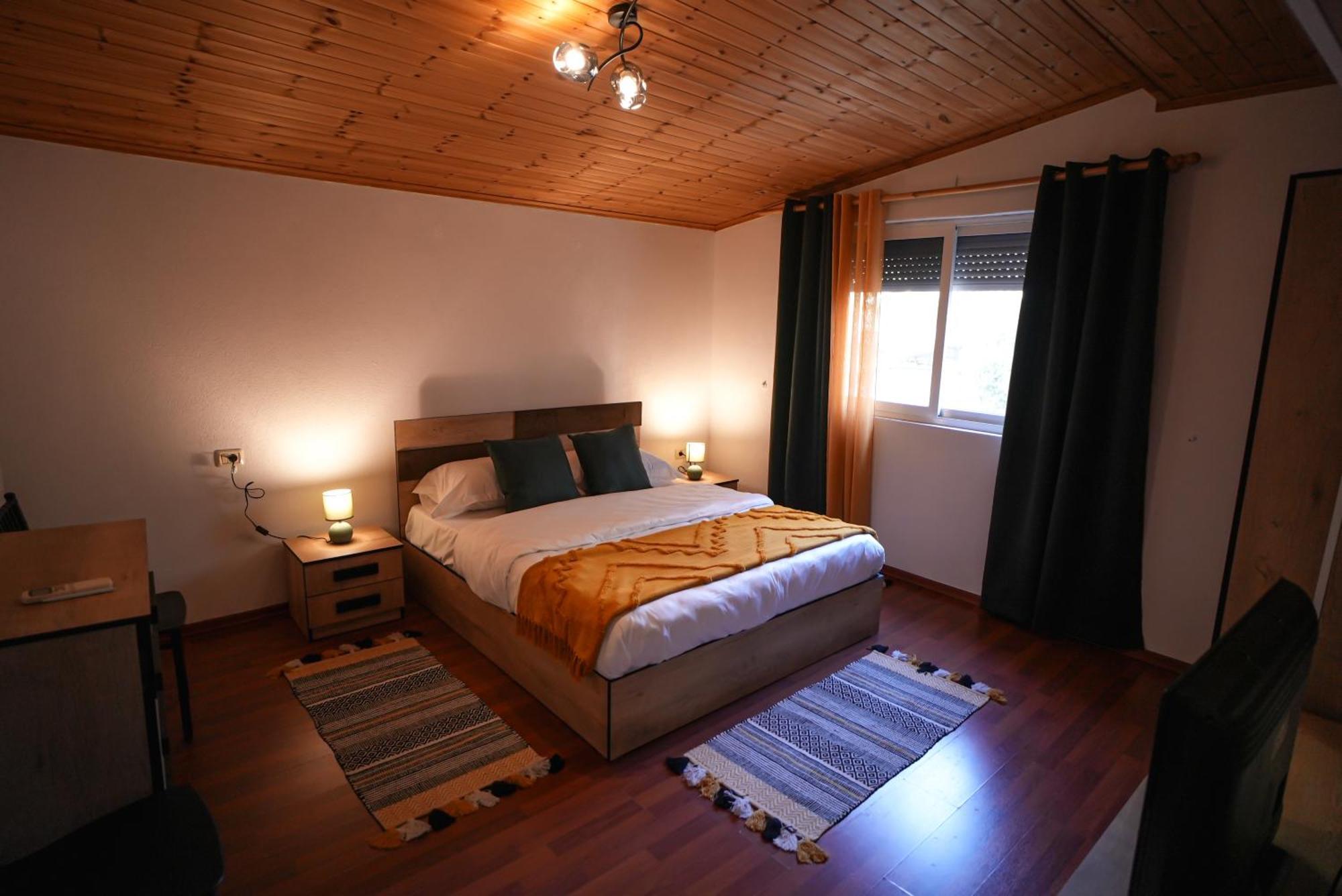 Apartment Grandpa House-attic App 4 *